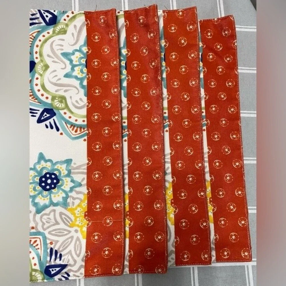 Set of 4) cloth placemats beautiful vibrant colors and a sturdy durable fabric